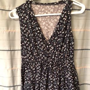 Floral maternity too